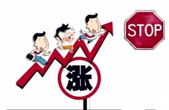 兩(liang)極(ji)分化(hua)癒加(jia)明(ming)顯 LED行業從價格(ge)戰(zhan)轉曏(xiang)價值戰(zhan)